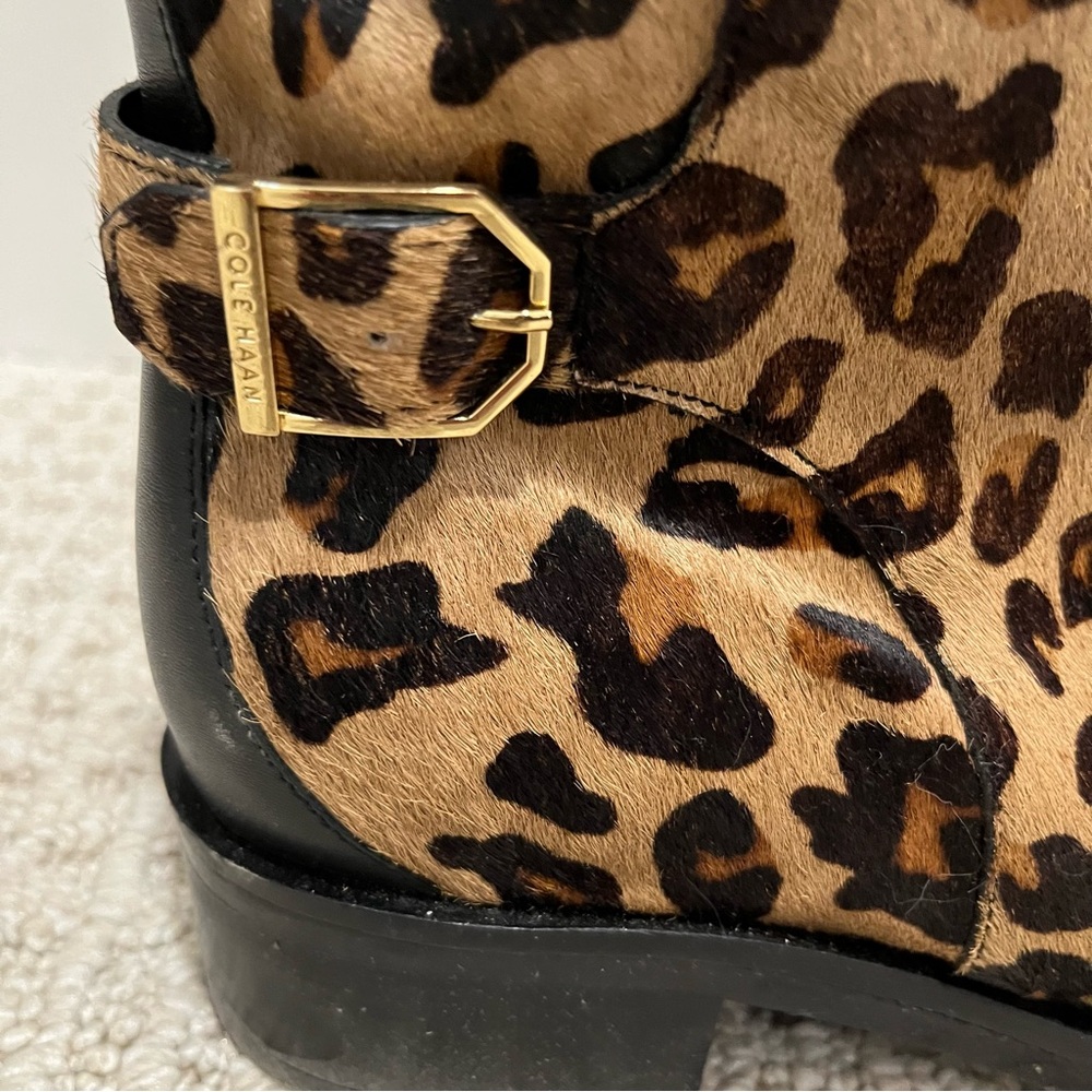 Cole Haan Women's Kimberly Water Resistant Ankle Bootie sz9 Leopard fur - Picture 2 of 4